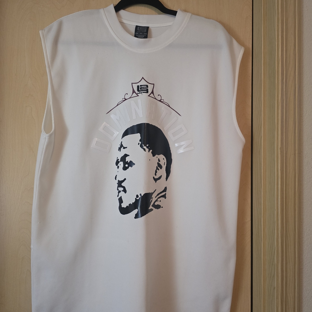 LeBron James Vintage White Graphic Men's Tank Top